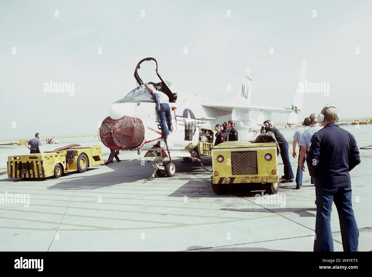 Crewmen with VA-122 A-7E at Moffett Field 1982. Stock Photo