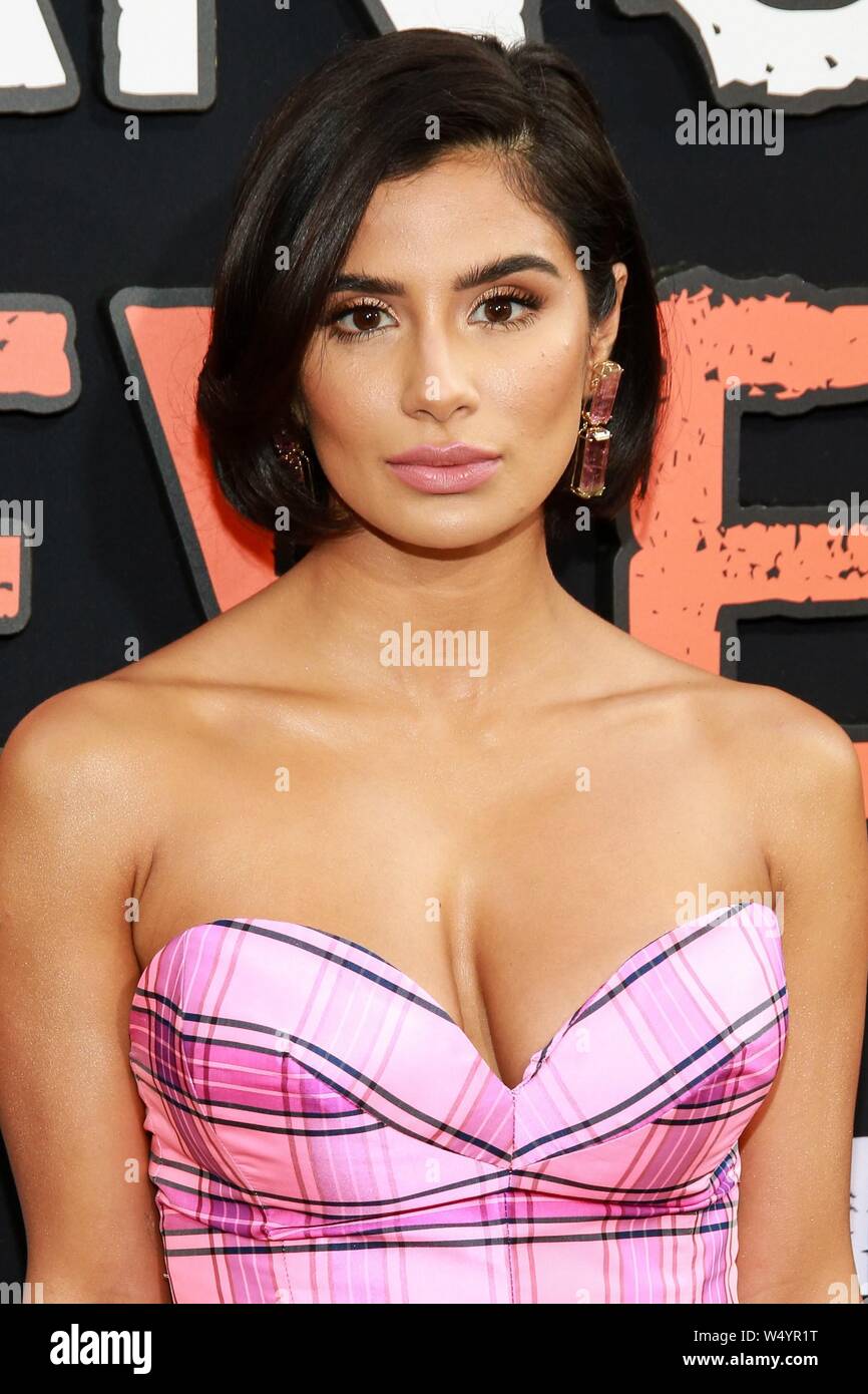New York Ny Usa 25th July 2019 Karina Arroyave At Arrivals For Orange Is The New Black Final Season Premiere Alice Tully Hall At Lincoln Center New York Ny July 25 2019