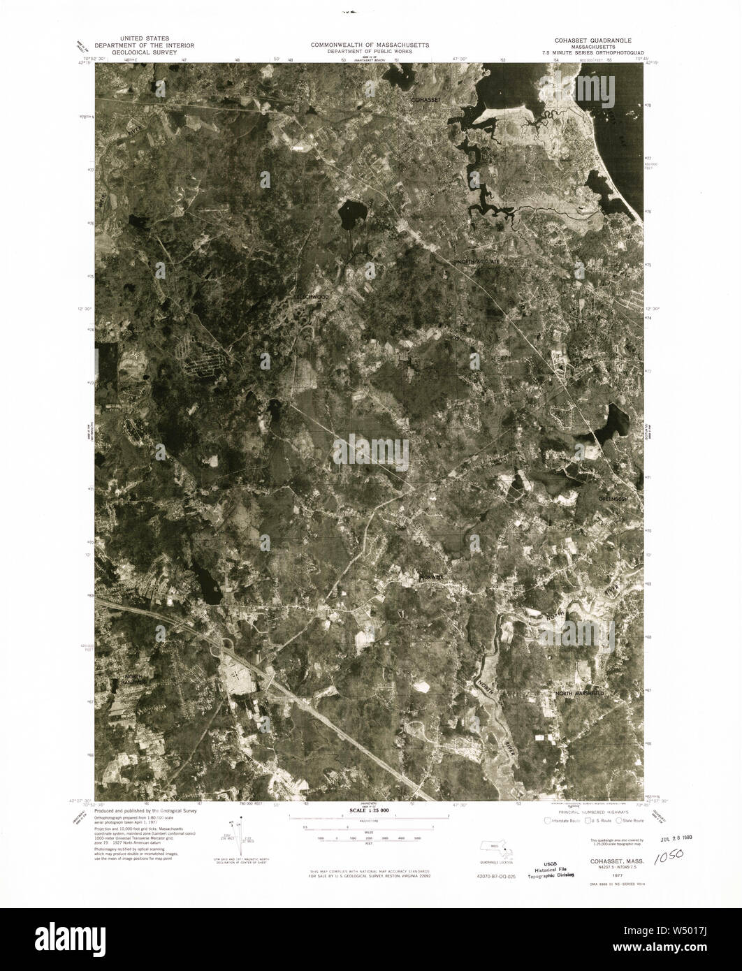 Massachusetts USGS Historical Topo Map MA Cohasset 350910 1977 25000