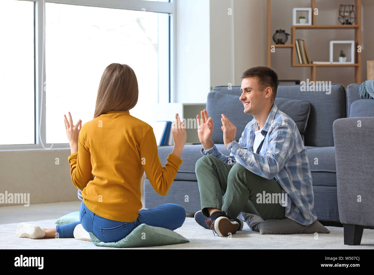 Deaf mute hires stock photography and images Alamy