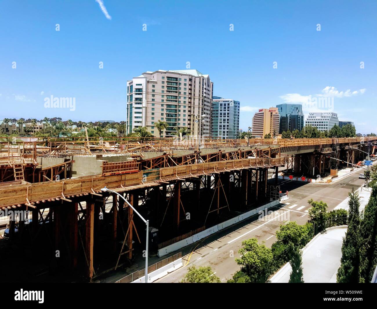Trolley Extensions Construction of the Trolley Extension at UTC Stock Photo - Alamy