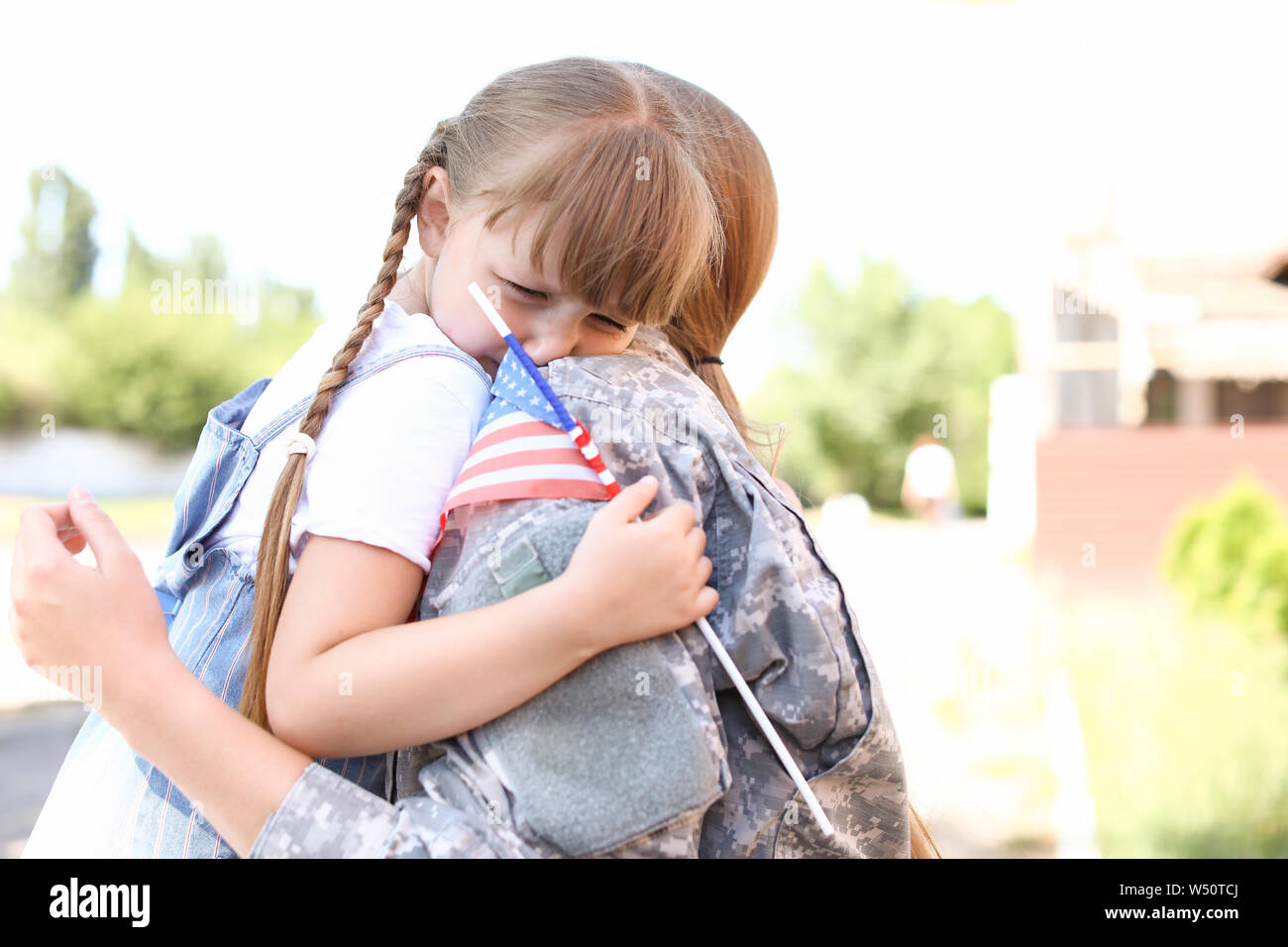 Child saying goodbye sad hires stock photography and images Alamy