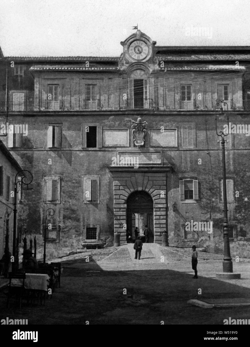 palazzo pontificio, castel gandolfo, 1900 Stock Photo - Alamy