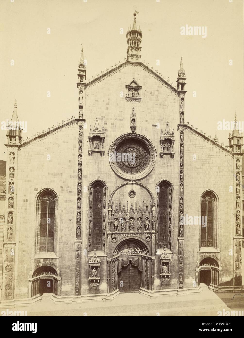 Duomo di Como, Antonio Nessi (Italian, 1834 - 1907), Como, Italy, about 1865 - 1875, Albumen silver print, 35.4 × 27.3 cm (13 15/16 × 10 3/4 in Stock Photo