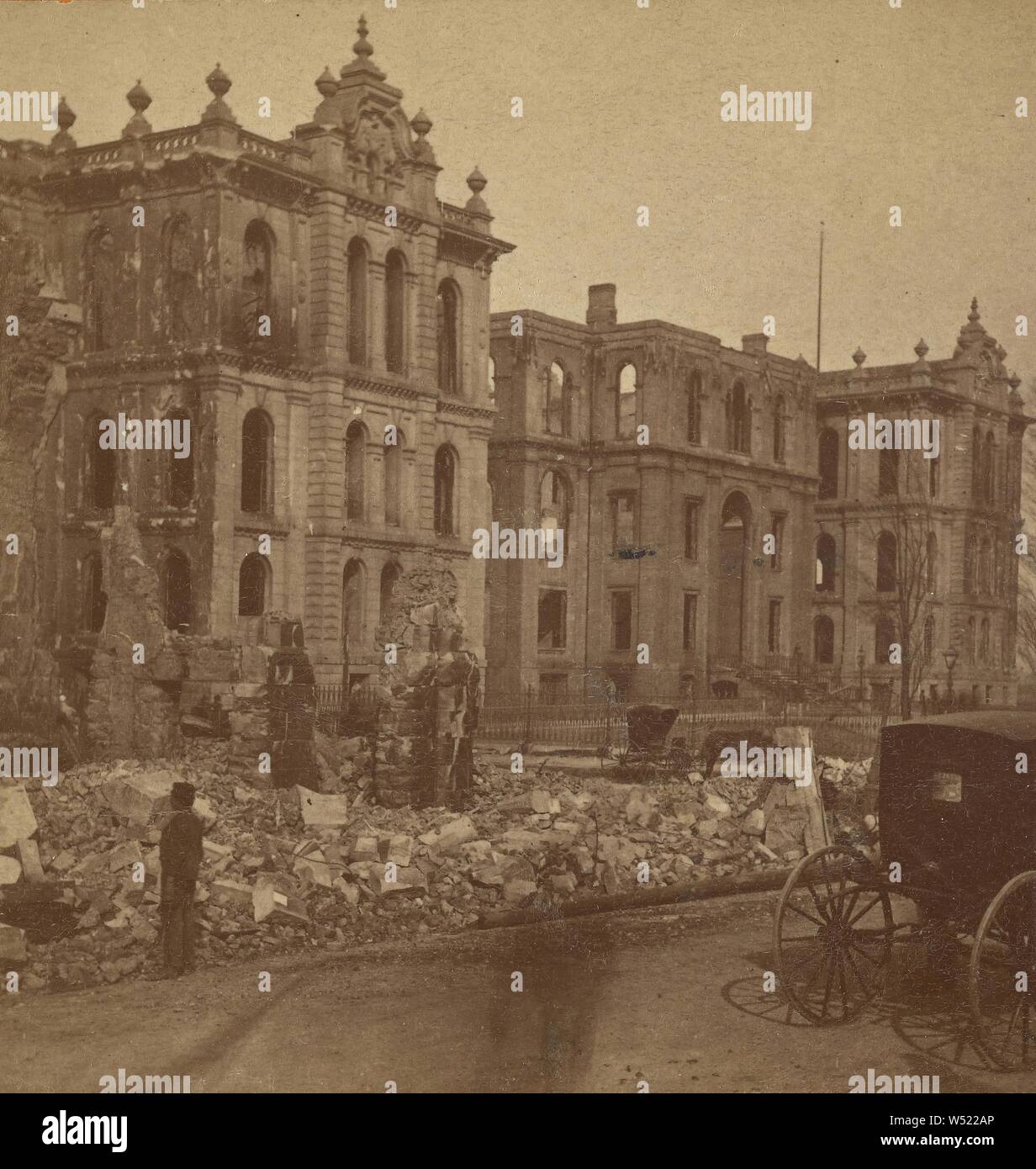 Great Fire in Chicago, October 9th, 1871. Court House, Lovejoy & Foster, October 9, 1871, Albumen silver print Stock Photo