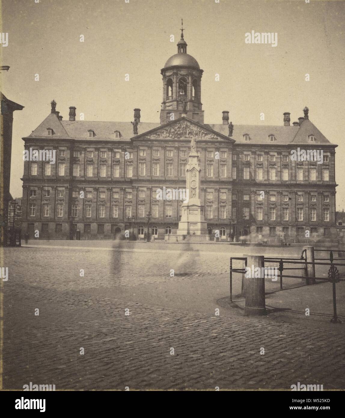 Amsterdam Place Du Dam Et Le Palais Het Paleis Adolphe Braun French 1812 1877 1860 1863 Albumen Silver Print Stock Photo Alamy