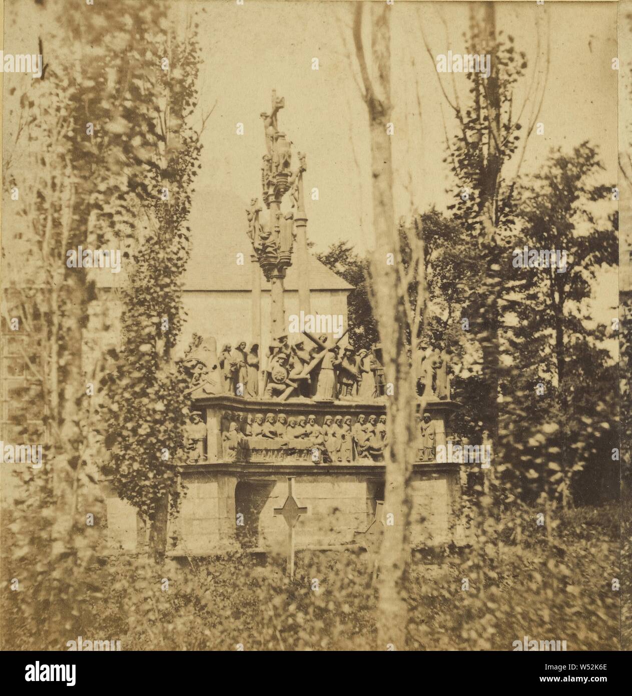 Voyage en Bretagne. Plougastel-Daulas (Finistere) Le Calvaire. - Cote de la sacristie., Attributed to Aine Lafage (French, active 1860s), about 1860, Albumen silver print Stock Photo
