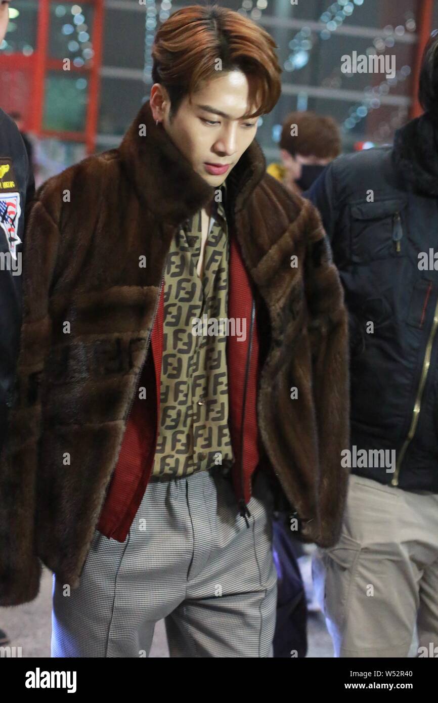 jackson wang airport fashion