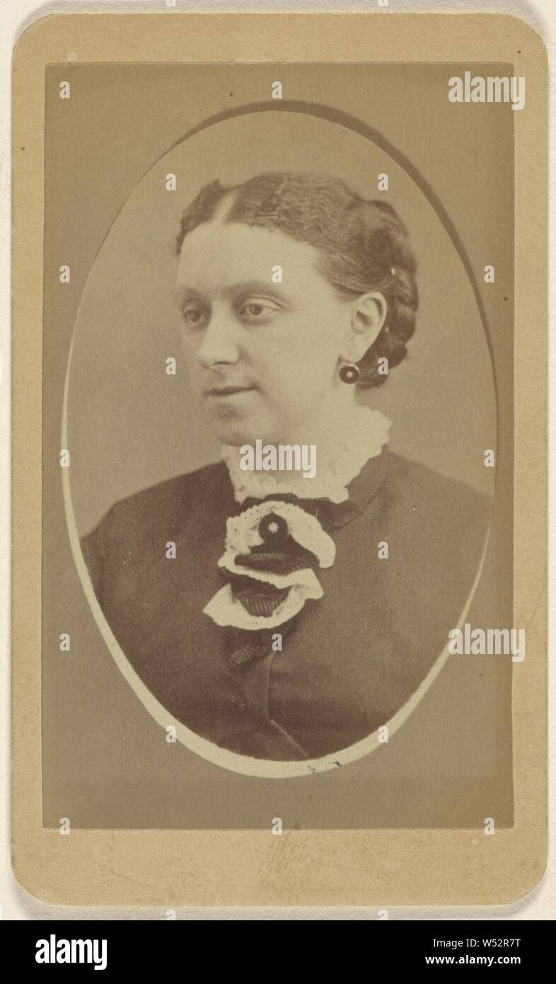 Unidentified woman, printed in quasi-oval style, Peter S. Weaver (American, active Hanover, Pennsylvania 1860s - 1910s), 1870–1875, Albumen silver print Stock Photo