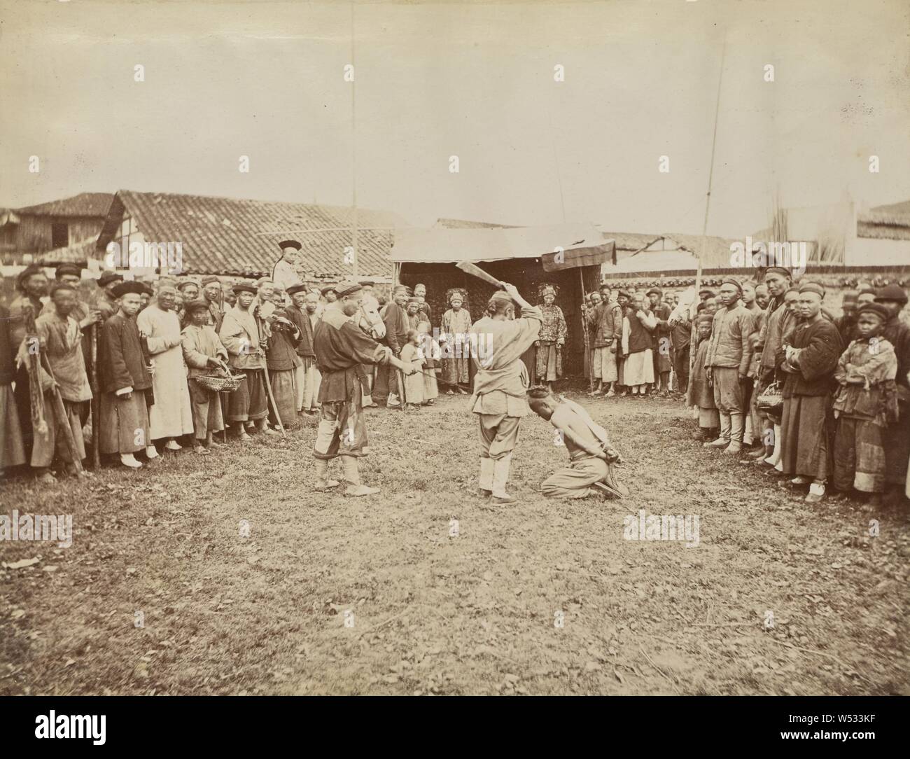 Execution Scene, Shanghai, William Saunders (English, 1832 - 1892), Shanghai, China, 1870s, Albumen silver print, 21 × 27 cm (8 1/4 × 10 5/8 in Stock Photo