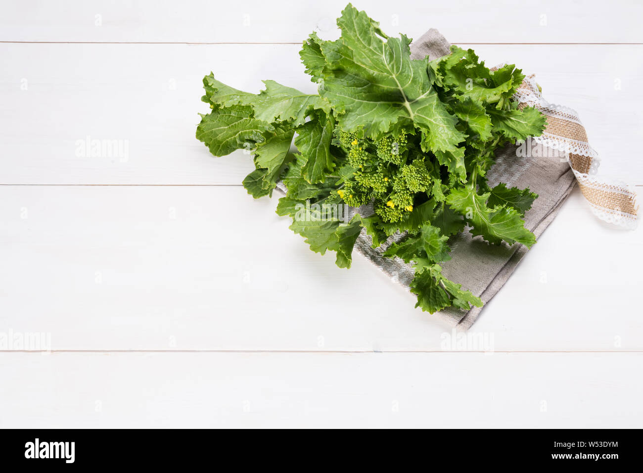 Raw Organic Turnip Greens Ready to Eat Stock Photo Alamy