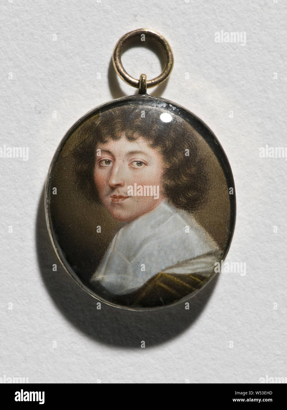Jean Petitot, Louis XIV, 1638-1715, king of France, King of France,  painting, Enamel on gold, in capsule of gilt copper with glass, Height, 3.6  cm (1.4 inches), Width, 2.4 cm (0.9 inches Stock Photo - Alamy