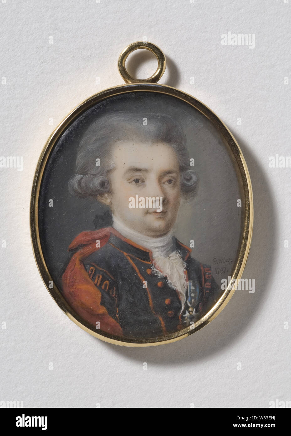 Jacob Axel Gillberg, Unknown courtman, knight of the Sword Order, painting, 1786, Watercolor on ivory, frame in gilded silver with pendant, Height, 3.4 cm (1.3 inch), Width, 2.8 cm (1.1 inch), Signed, Gillberg 1786 Stock Photo