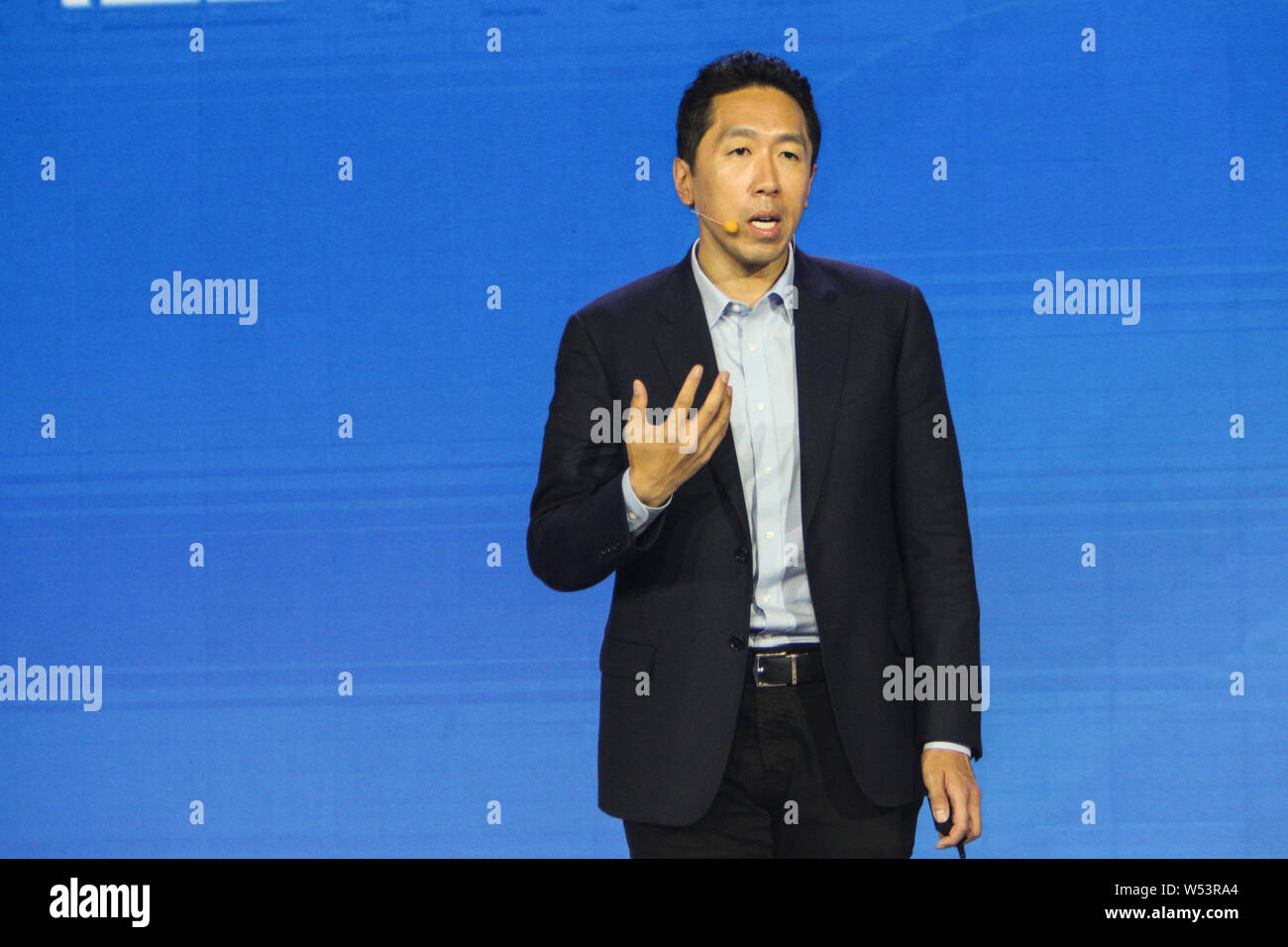 File Andrew Ng Founder And Ceo Of Landing Ai Makes A Speech During