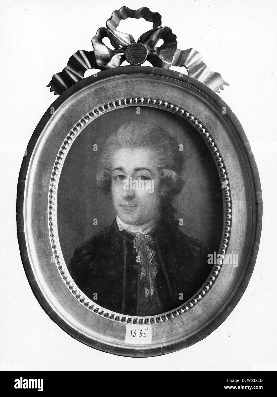 School of Gustaf Lundberg, Johan (Jan) Henning Gyllenborg, 1756-1830, painting, Pastell, Oval, Height, 32 cm (12.5 inches), Width, 25 cm (9.8 inches) Stock Photo