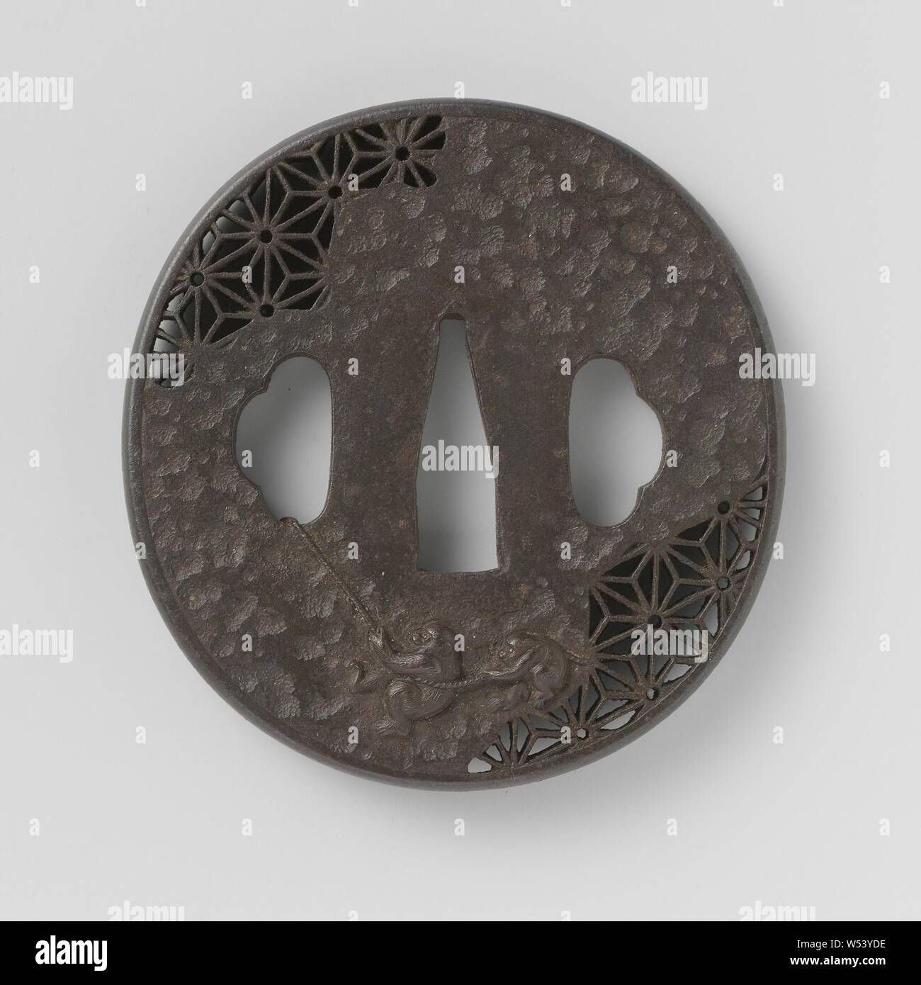 Raised relief rope pulling monkeys hi-res stock photography and images ...