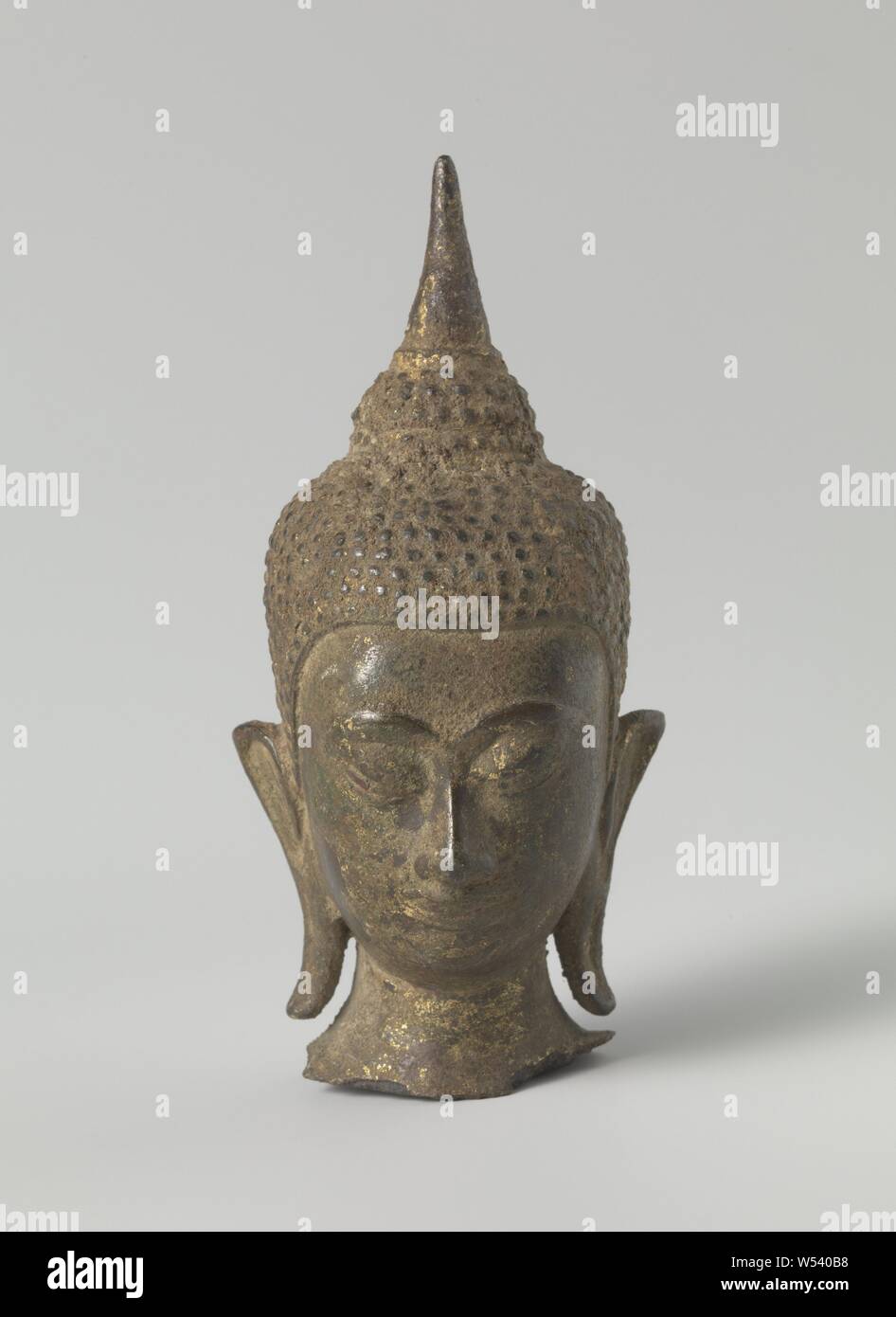 Fragment of a Buddha image, Head of Buddha with curly hair., anonymous, Thailand, 1600 - 1699, bronze (metal), h cm × w cm × d cm Stock Photo - Alamy Fragment of a Buddha image, Head of Buddha with curly hair., anonymous, Thailand, 1600 - 1699, bronze (metal), h cm × w cm × d cm Stock Photo - Alamy