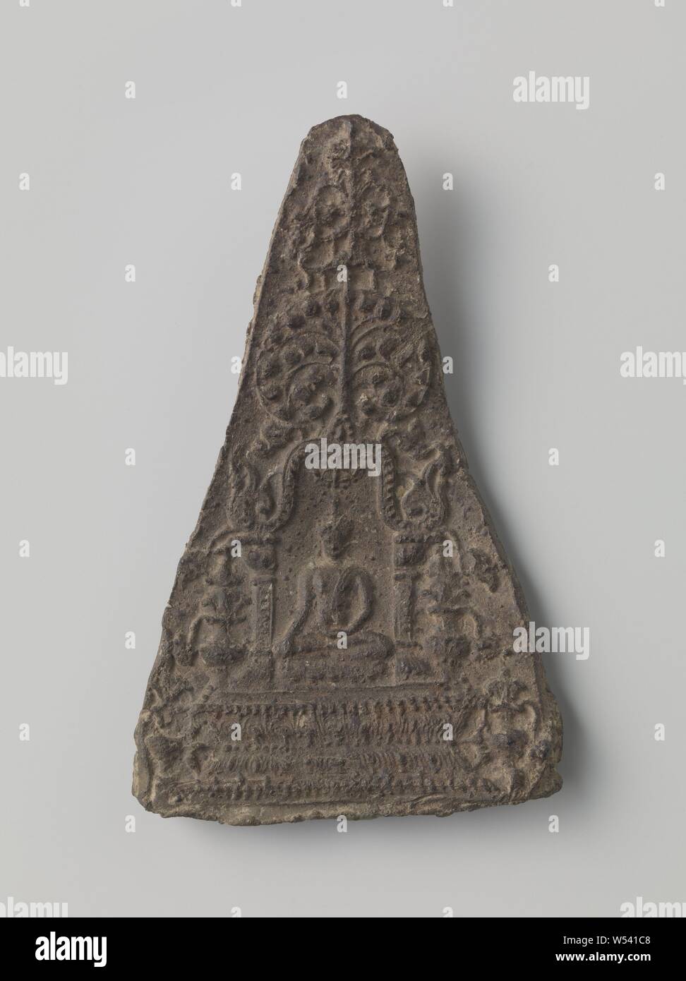 Votive tablet, Votive tablet with a broad base and narrowed upwards