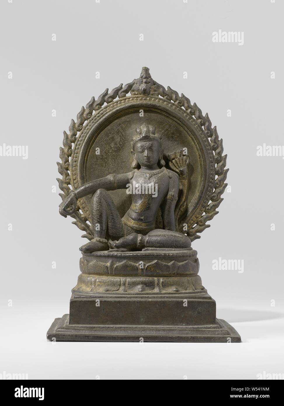 Manjushri, bronze, (attribute in the right hand is broken)., anonymous, Indonesia, 800 - 850, bronze (metal), h 21.0 cm × w 14.0 cm × d 11.0 cm Stock Photo