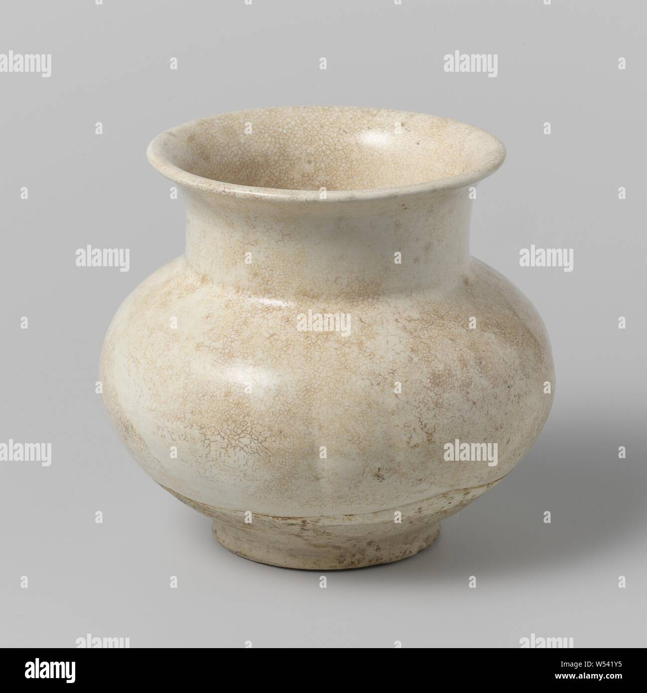 Cream Glazed Long Neck Vase Cream Glazed Long Neck Vase