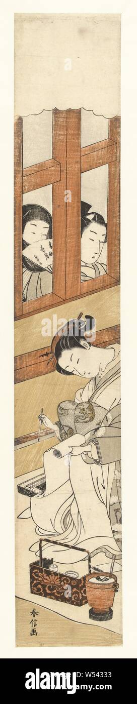 Letter writing courtesan spied on by two men, window, Suzuki Harunobu (mentioned on object), Japan, 1765 - 1770, paper, colour woodcut, h 688 mm × w 117 mm Stock Photo