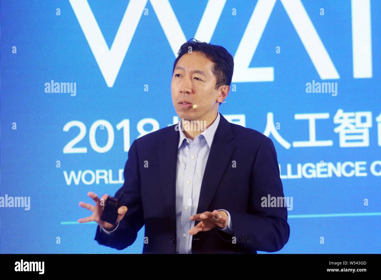 File Andrew Ng Founder And Ceo Of Landing Ai Makes A Speech During