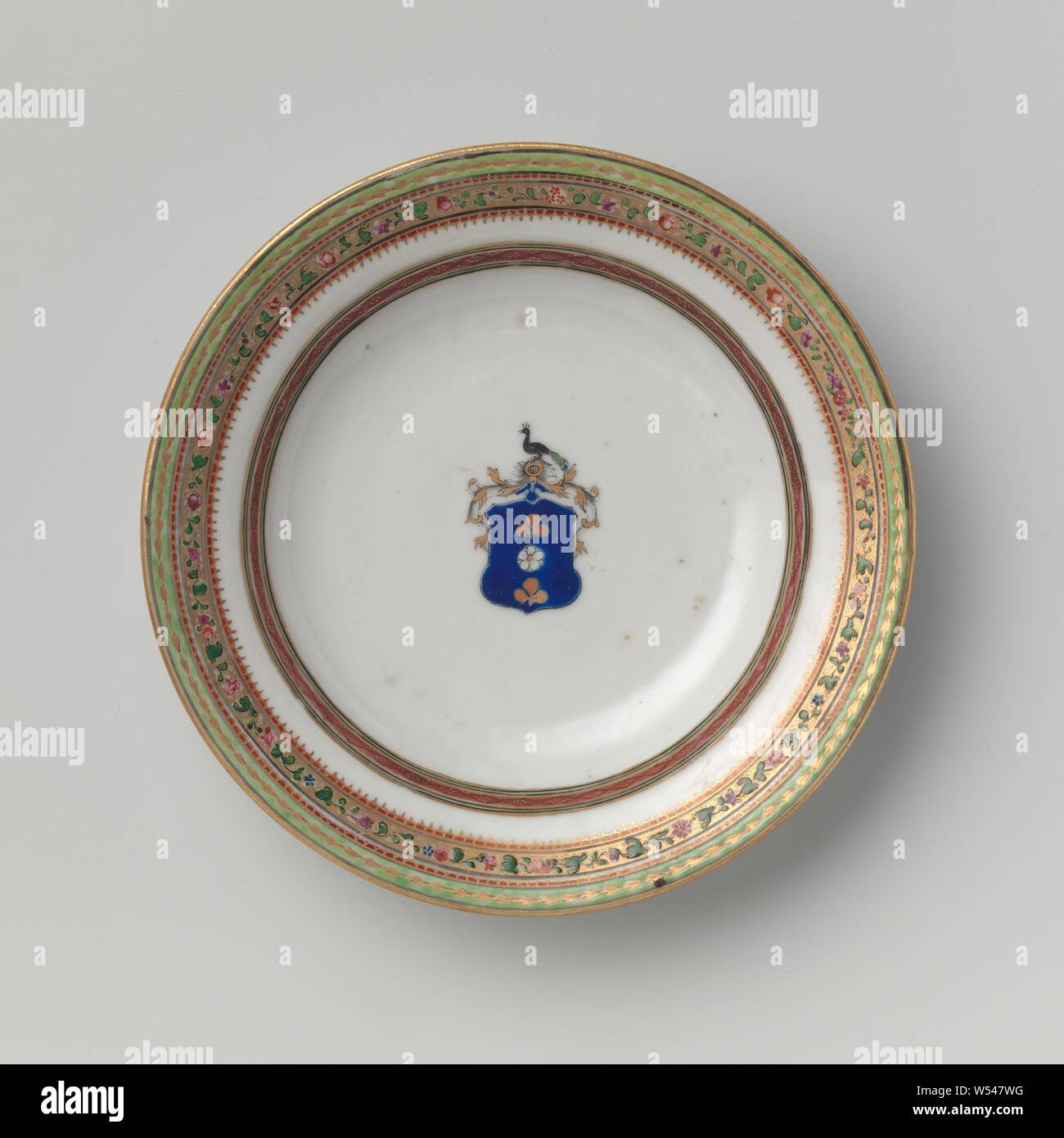 Plate With The Arms Of The Van Idsinga Family Small Porcelain