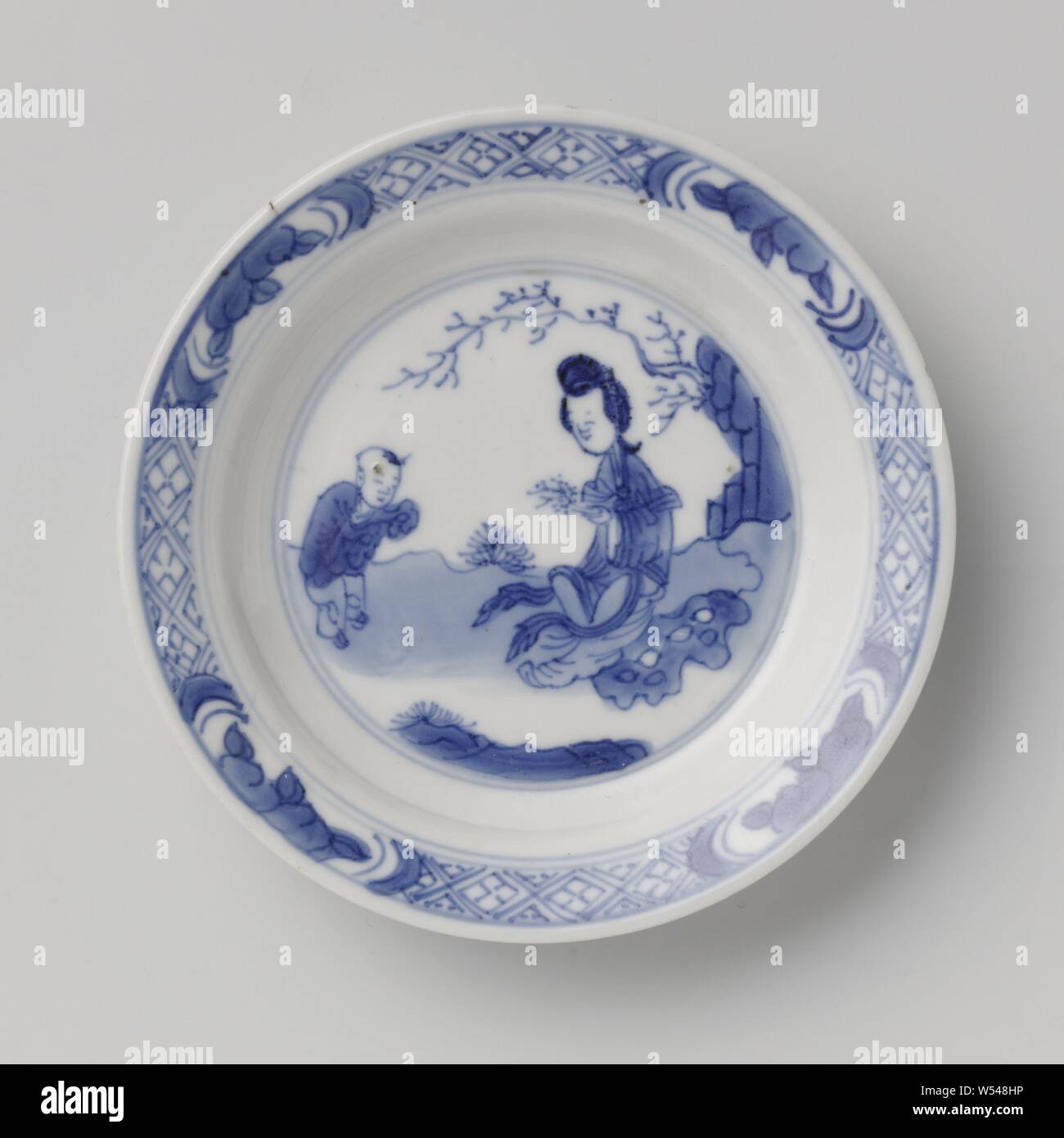 Saucer with a Chinese lady and boy in a landscape, Porcelain dish ...