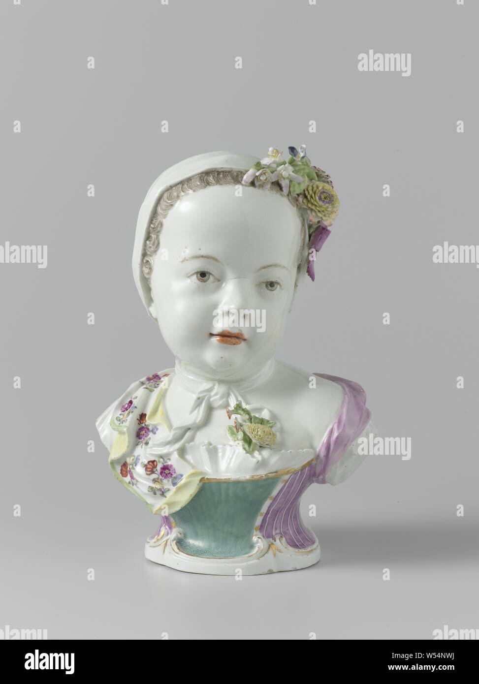 Two Busts of Children, Bust of a Child, Figure of painted porcelain. The figure represents a child's bust on a pedestal in the shape of a four-step with gold-plated rocaille ornament. The child has turned his head to the right. The clothing consists of a turquoise straitjacket with a golden border and a violet yak with white stripes and a white border on which golden stars. A bouquet of flowers is embossed on her chest. The figure is unmarked, child, head-gear: cap (children's clothes), flowers, Meissener Porzellan Manufaktur, Meissen, c. 1750 - c. 1760, porcelain (material), h 23.5 cm Stock Photo