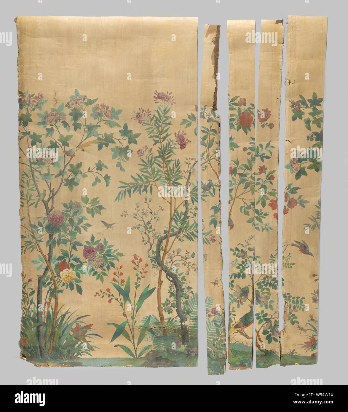 Wallpaper with trees, leaves and flowers, parrot and bird, Two strips, consisting of nine parts, from hangings on cream colored paper painted to templates. The complete performance, which covers five tracks, shows three different representations of trees with leaves and flowers., China (possibly), 1700 - 1800, paper, l 279.5 cm × w 235 cm × l 218 cm × w 268 cm Stock Photo