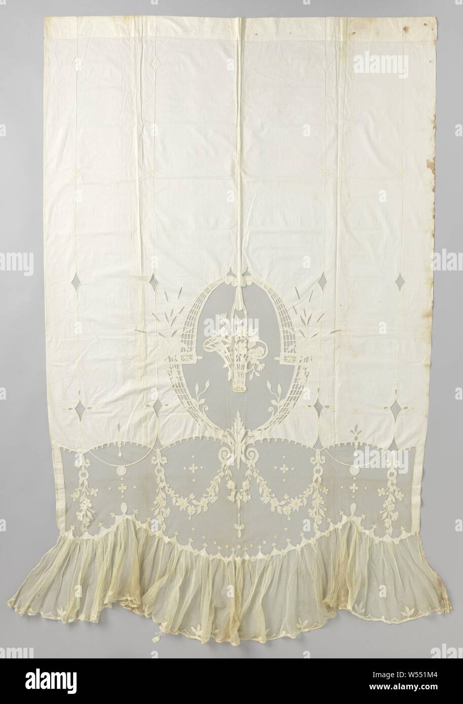 Glass Curtain With Decoration Of Handle Basket With Flowers And