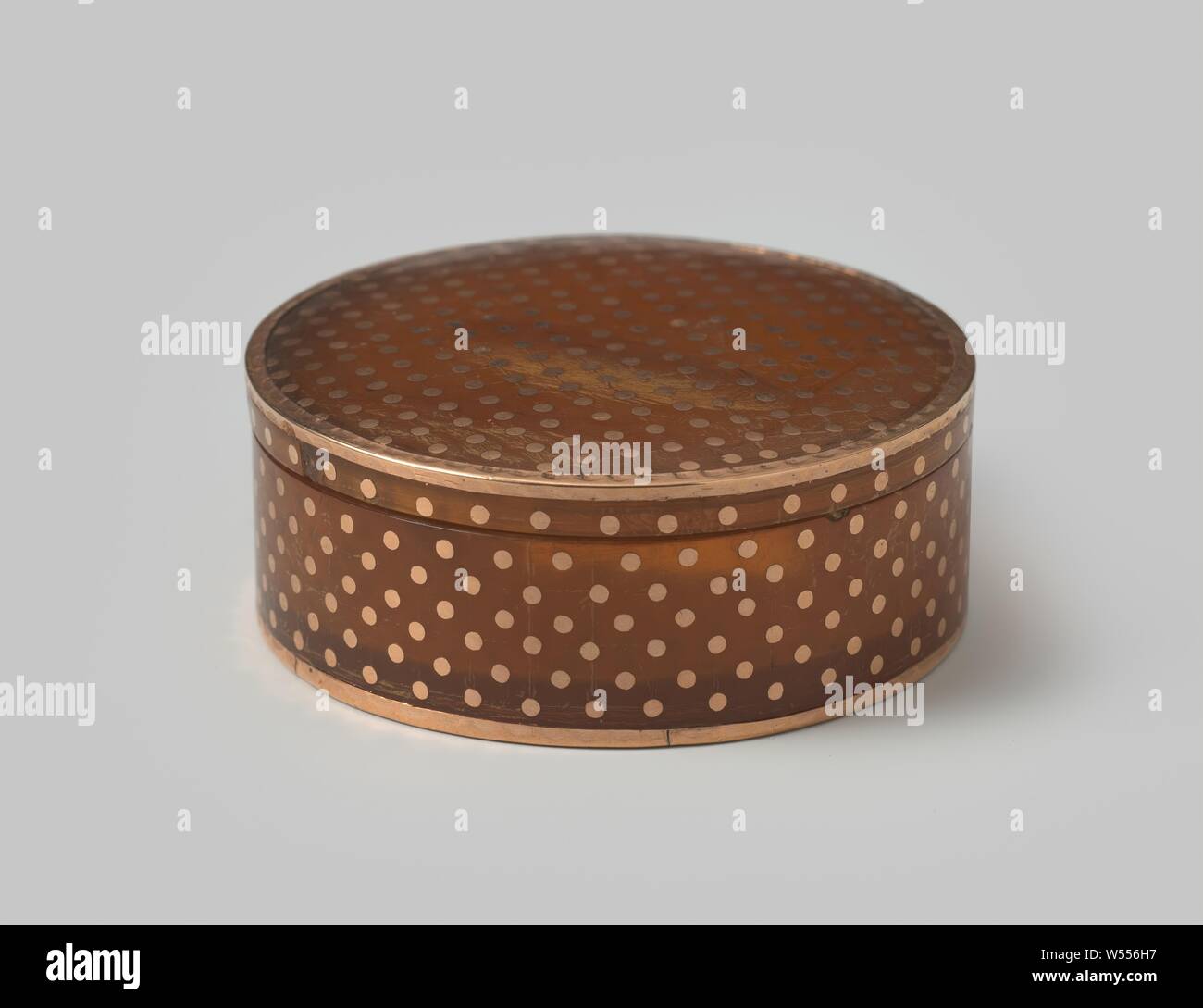 Turtle horn box hi-res stock photography and images - Alamy