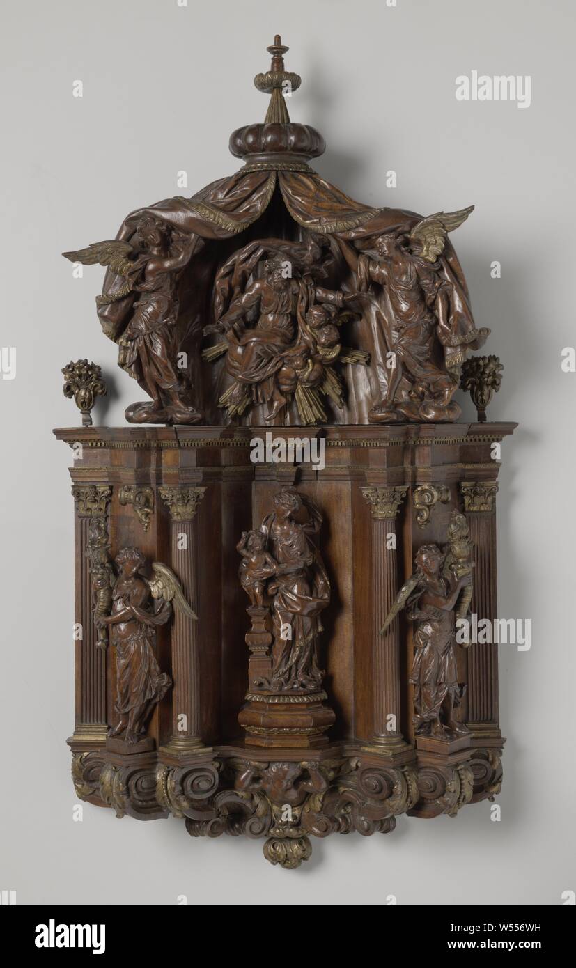 High altar stands hi-res stock photography and images - Alamy