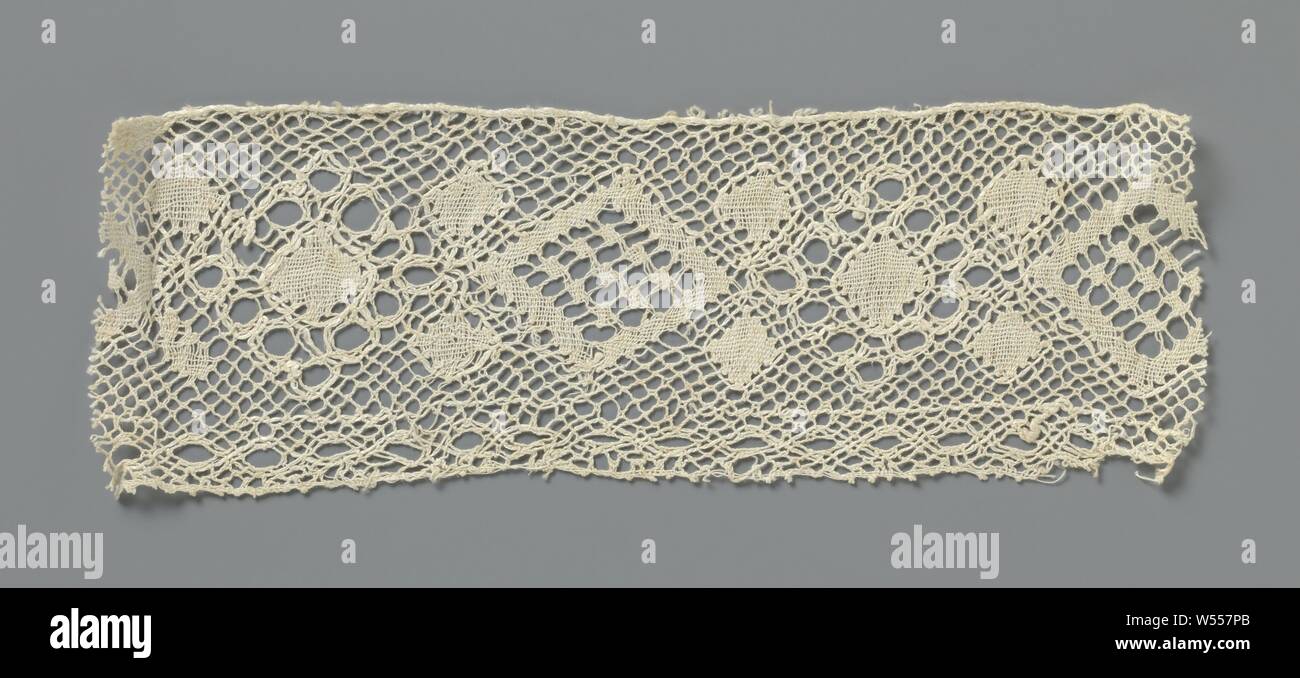 Strip of bobbin lace with a central lane of connected windows, Natural strip of bobbin lace. The repetitive and geometric pattern consists of a succession of diamond-shaped motifs, which form a broad path along the center line of the strip. The windows have alternately an openwork edge or an openwork center. The motifs are connected by a mesh ground, a borehole grate. A concatenation of pointed oval-shaped recesses in the mesh soil forms a decorative edge along the underside of the strip. The motifs are made in linen with openwork edges. Both the full work and the recesses are largely provided Stock Photo