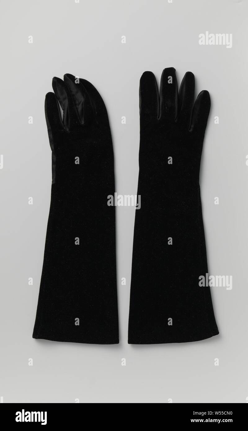 Black satin gloves hi-res stock photography and images - Alamy