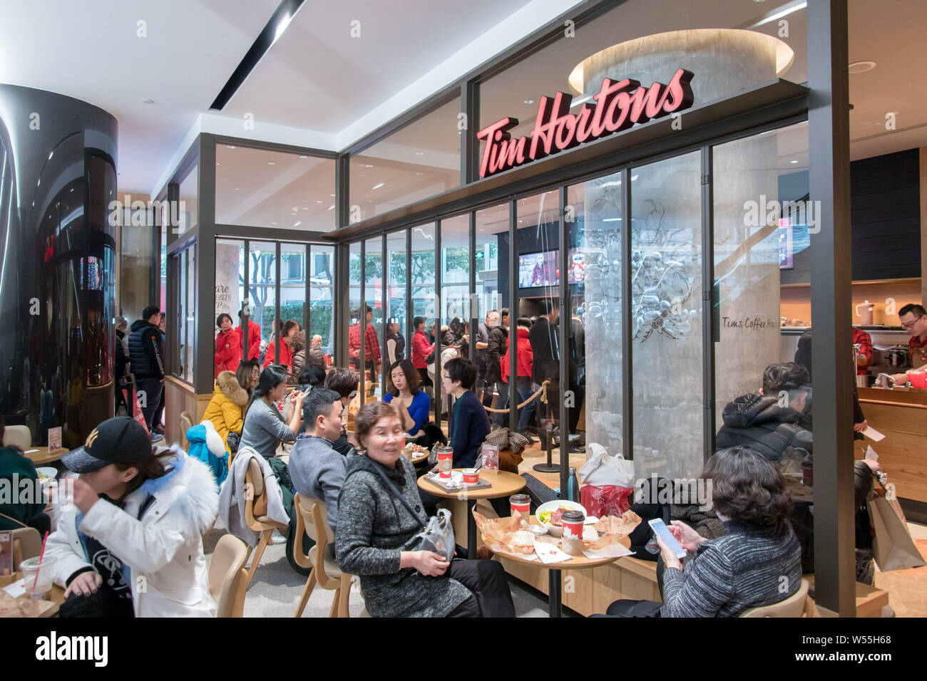 Tim Horton Coffee Shop, City of Montreal, Canada Editorial Stock Photo -  Image of tables, coffee: 52463333