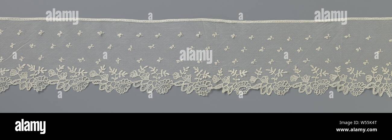 Strip application side with à-jour flower and leaf branch, Strip natural color application side: needle side appliqué on machine tulle. This type of lace is also known as: point d'Angleterre. An inner part sprinkled with three rows of small leaves is closed off by uneven scallops formed by concatenated thin branches with a-jour (open) worked flowers and three leaves., anonymous, Brussels (possibly), c. 1840 - c. 1850, linen (material), l 121 cm × w 12 cm Stock Photo