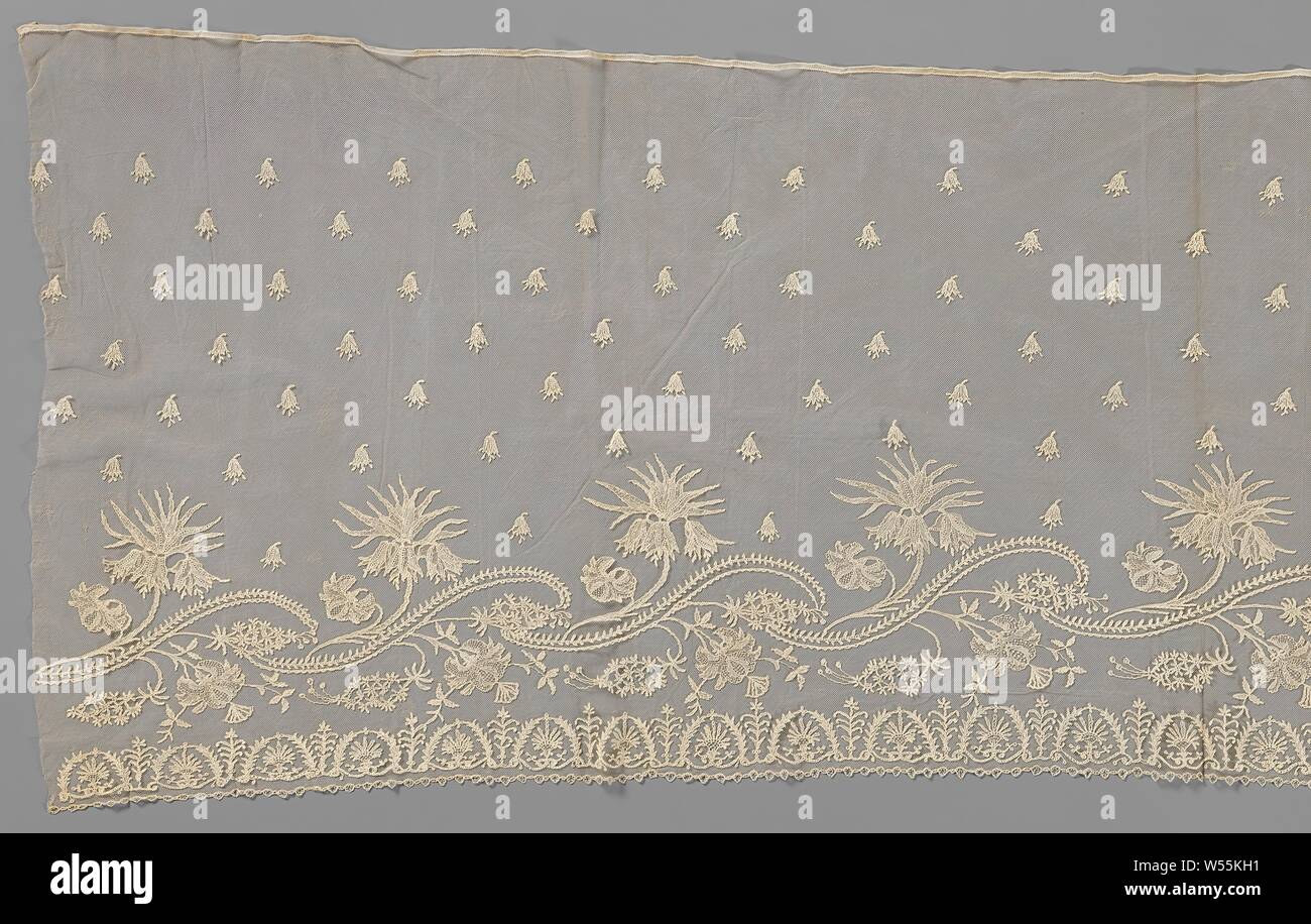 Strip application side with imperial crown and iris, Strip natural color application side: needle lace - Brussels gauze lace - appliqué on machine tulle. Pattern with imperial crown and iris. The strip is probably intended or used as a japon strip., anonymous, Brussels, c. 1800 - c. 1809, linen (material), Brussels point de gaze, l 65 cm × w 415 cm ×, 24 cm Stock Photo