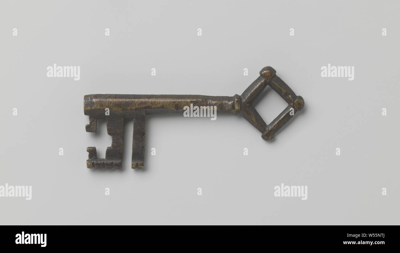 Pipe wrench with hexagonal pipe, widening downwards and a square eye