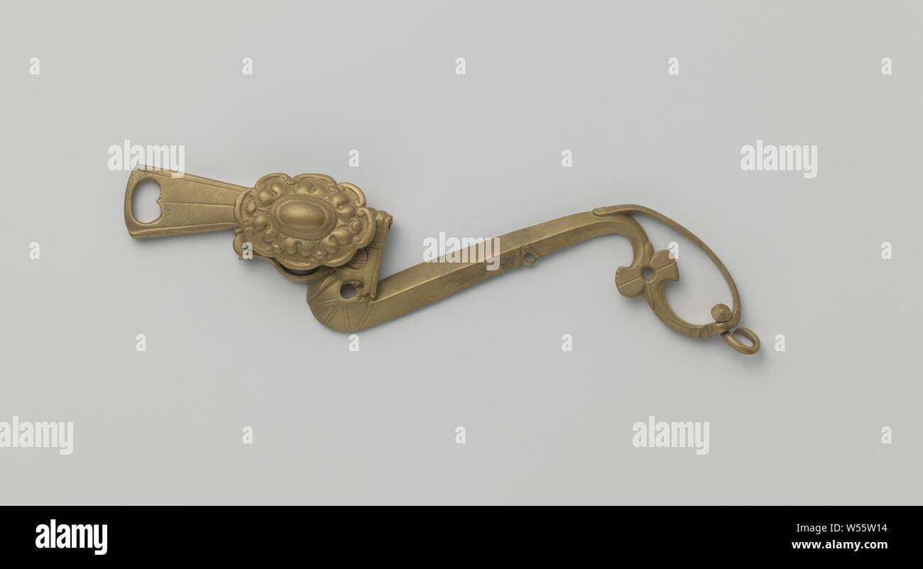 https://c8.alamy.com/comp/W55W14/horse-bit-scissors-the-two-cast-and-embellished-objects-each-consist-of-five-parts-the-rod-ending-in-a-loop-at-one-end-the-two-riveted-fasteners-on-either-side-of-the-place-where-the-actual-bit-was-mounted-the-rosette-mounted-on-these-pieces-and-this-rod-part-and-the-eye-which-is-in-the-aperture-is-provided-at-the-end-of-the-loop-at-a-there-is-a-ring-attached-thereto-to-which-the-bridle-was-attached-as-well-as-the-fastening-link-for-the-currently-missing-link-chain-which-connected-the-two-bar-cutters-this-link-is-placed-in-the-opening-in-the-loop-surrounded-by-two-curves-there-is-W55W14.jpg