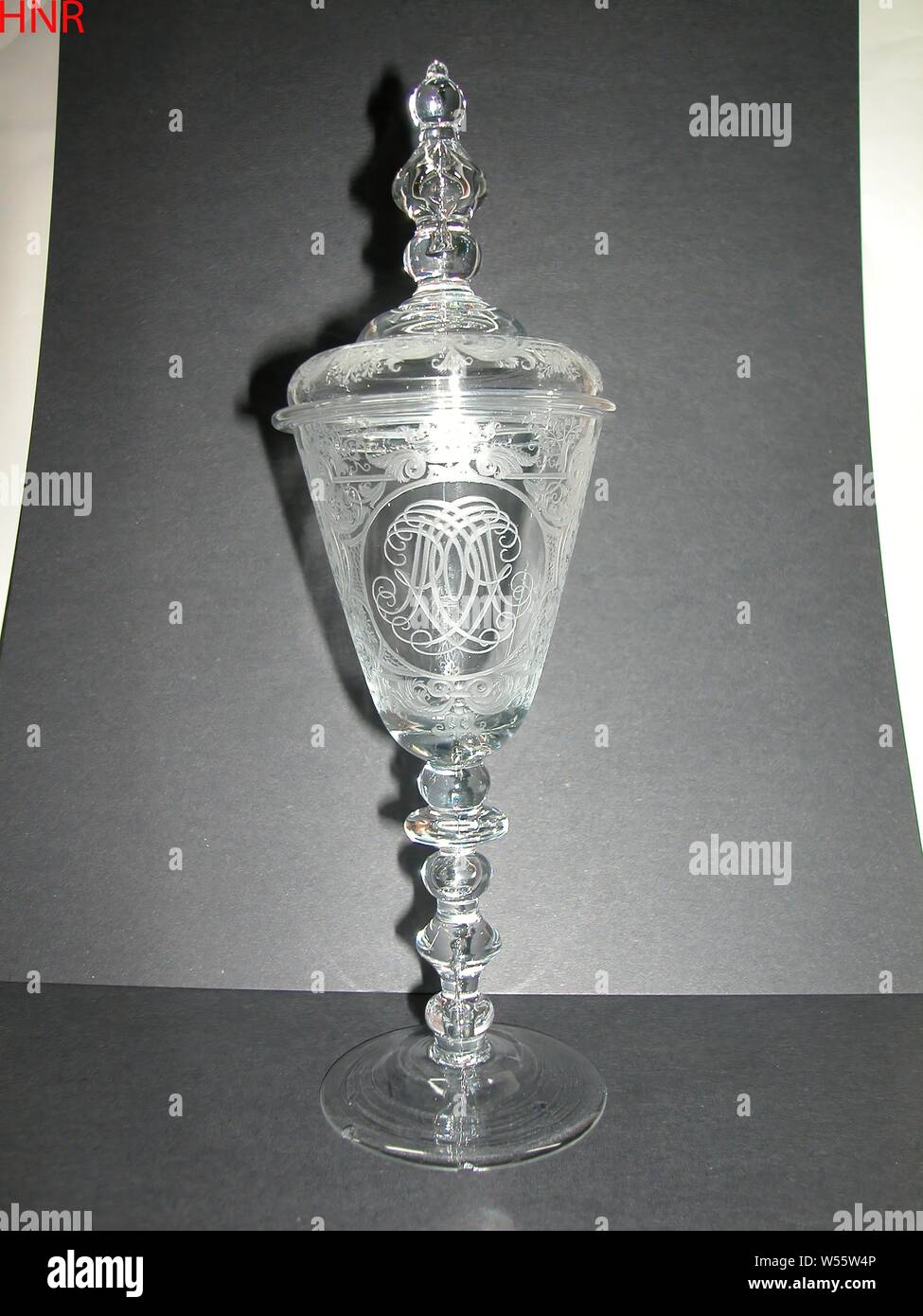 goblet with lid
