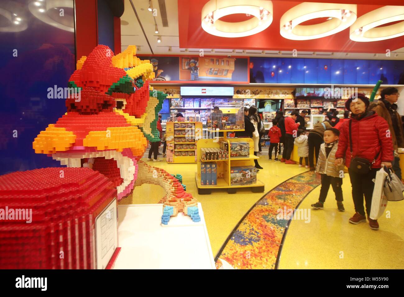 giant factory outlet