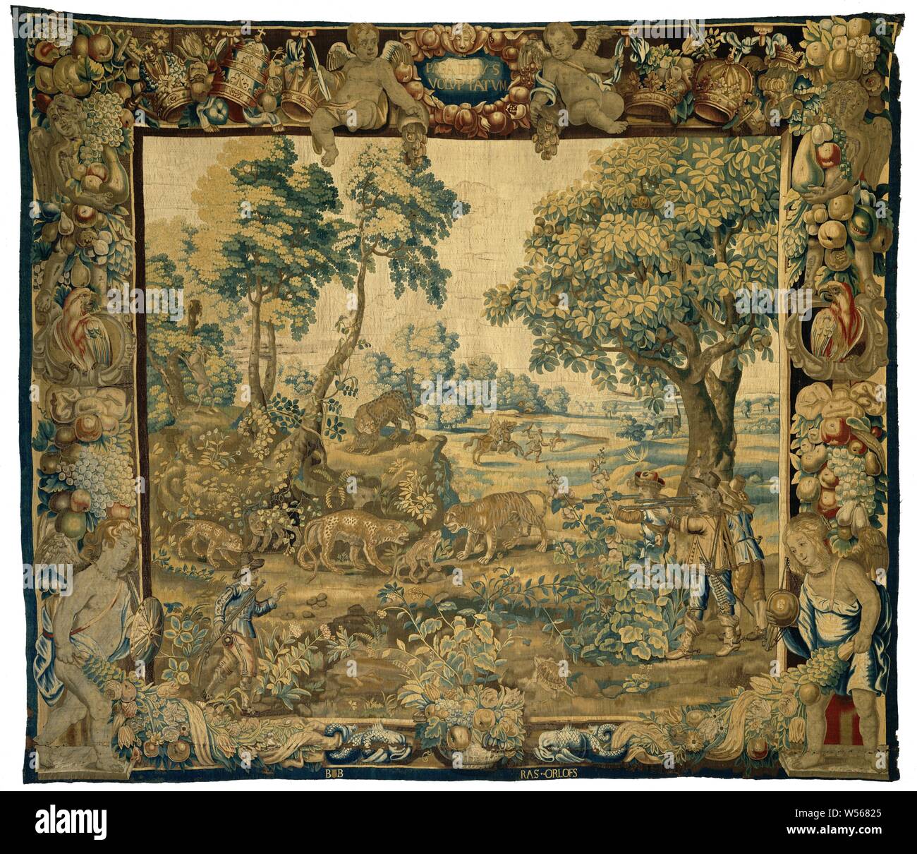 Landscape landscape with tiger, panthers and hunting scenes, Tapestry with tiger hunt and the saying 'paradisus voluptatum'. (From a series), Erasmus Oorlofs, Brussels, c. 1650, ketting, inslag, tapestry, h 349.0 cm × w 401.0 cm Stock Photo