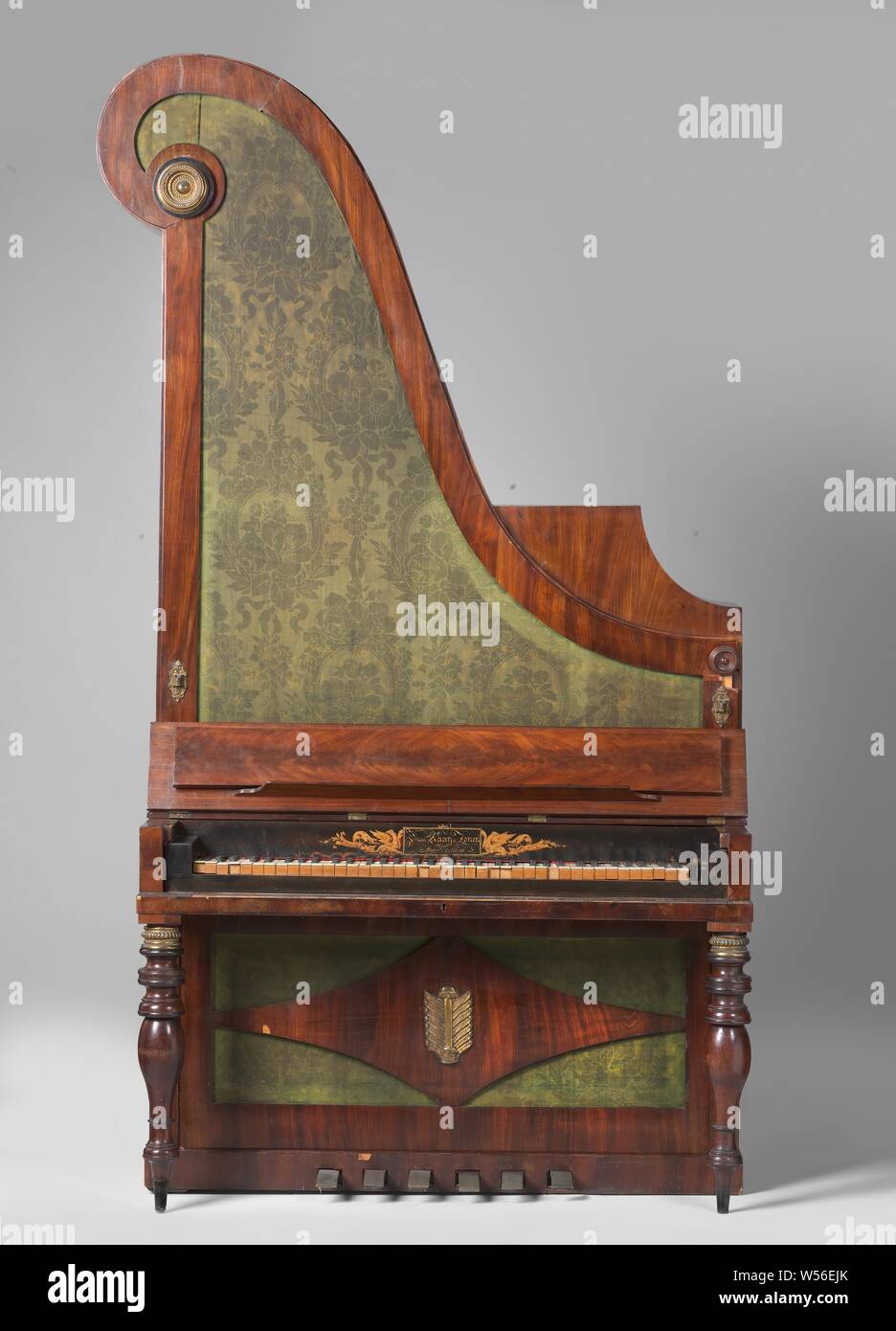 Harp shaped tall case hires stock photography and images Alamy