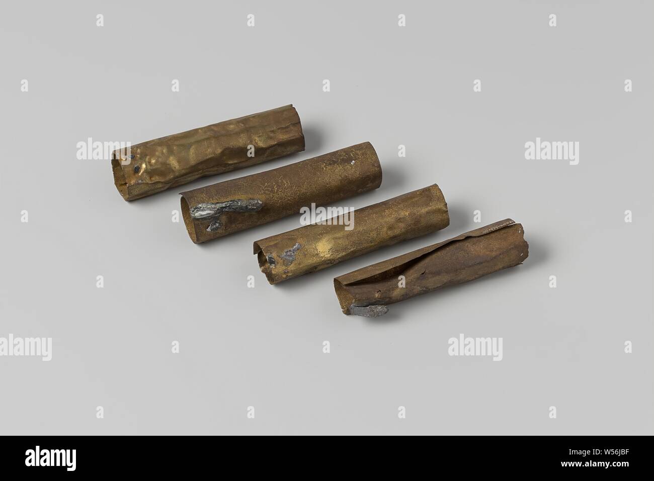 Thin copper plates hi-res stock photography and images - Alamy