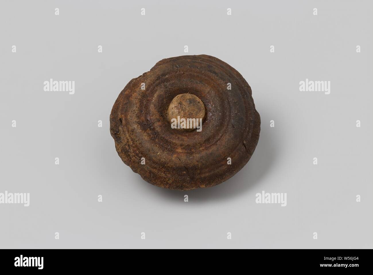 Circular boss hi-res stock photography and images - Alamy