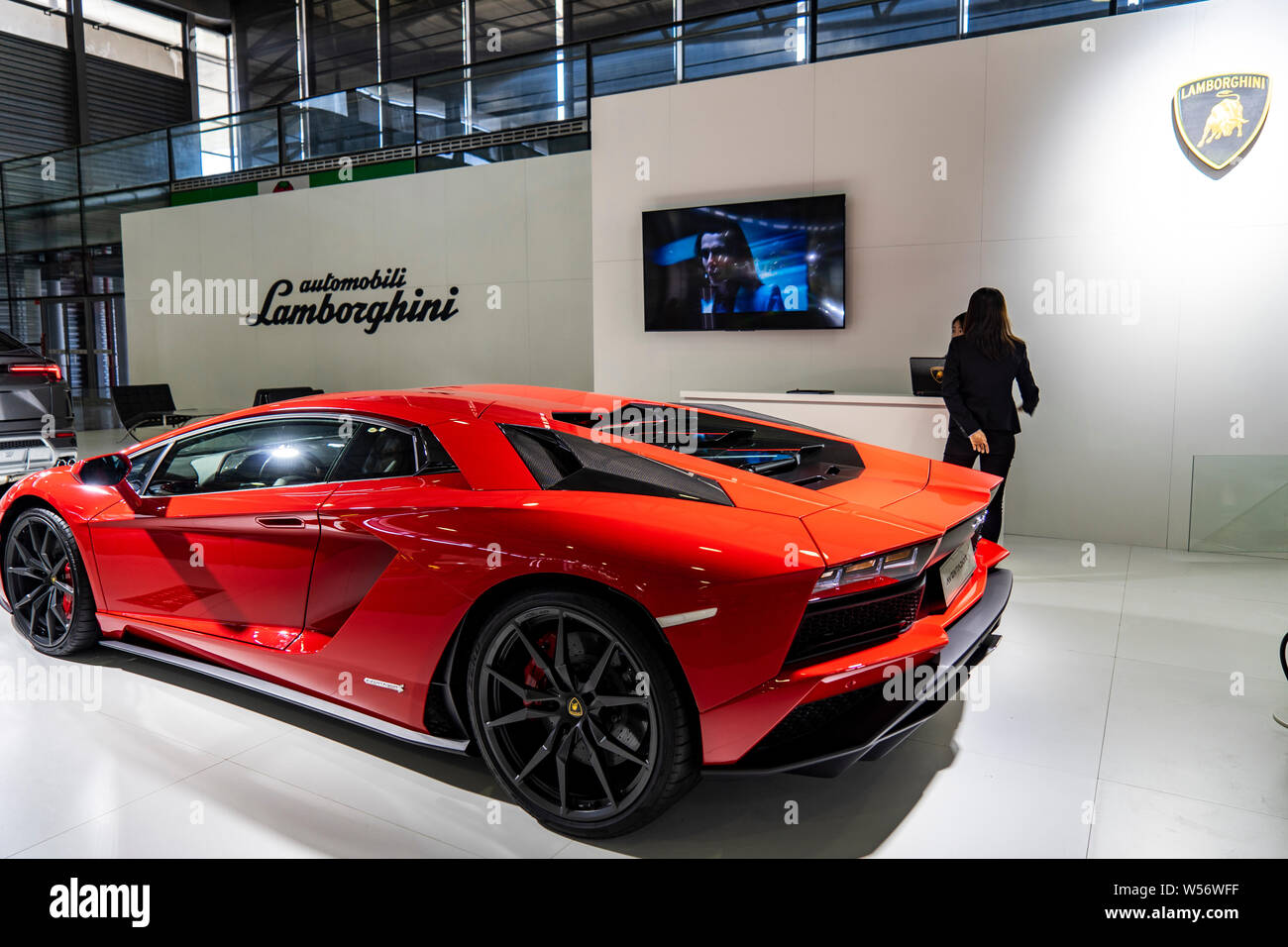 FILE--A Lamborghini Aventador sports car is displayed during the Shanghai  Pudong International Automotive Exhibition 2018 in Shanghai, China, 28 Sep  Stock Photo - Alamy