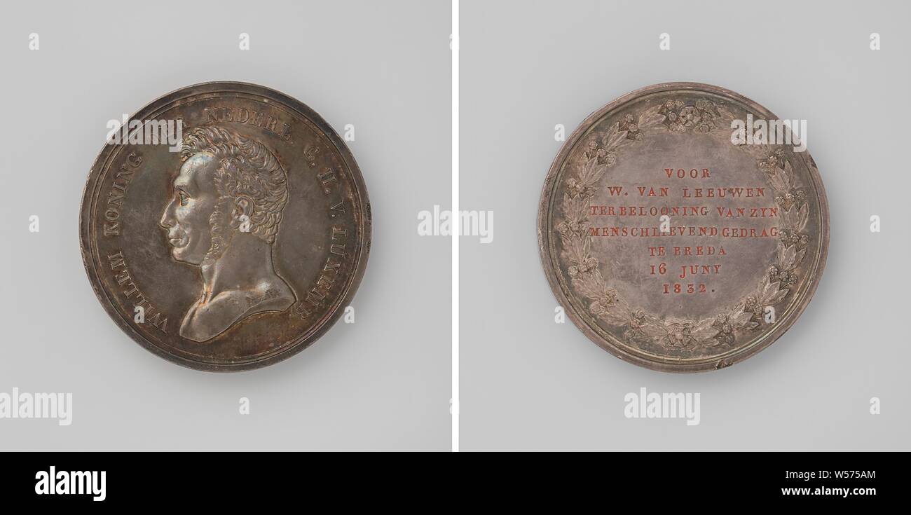 W. van Leeuwen, medal awarded to him for charitable behavior, Silver medal. Front: man's bust inside the inside. Reverse: inscription within wreath of myrtle and palm leaves, Breda, Willem I Frederik (King of the Netherlands), Wouter van Leeuwen, Auguste Francois Michaut, 1815 - 1832, silver (metal), engraving, d 5 cm × w 84.39 Stock Photo