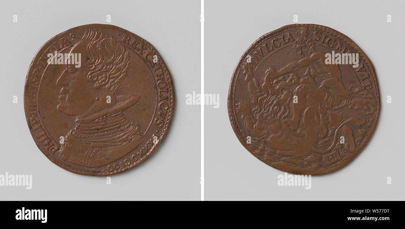 Victory over the Dutch fleet under Admiral de Pater, calculation token in honor of Philip IV, king of Spain, Copper Medal. Front: man's bust inside the inside. Reverse: Samson fighting with lion inside an inscription, Philip IV (king of Spain), Adriaen Jansz. Father, Adriaan Waterloos, Antwerp, 1631, copper (metal), striking (metalworking), d 3 cm × w 5.47 Stock Photo