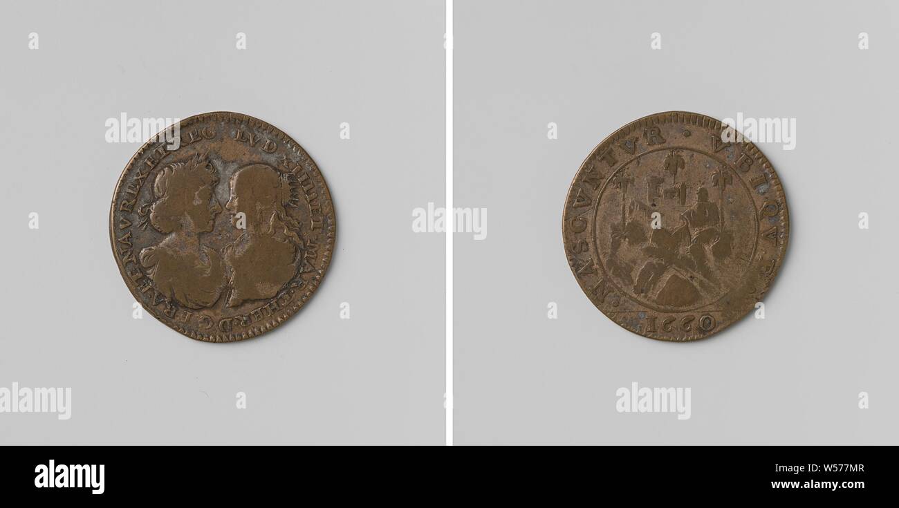 Capture of Montmedy and marriage of Louis XIV and Maria Theresia, King and Queen of France, Copper Medal. Front: facing chest pieces of man with laurel wreath and woman with crown inside inscription. Reverse: view of Montmedy on a mountain, above city: three lilies within a circle, cut off: year, Montmédy, Louis XIV (king of France), Maria Theresia (queen of France), anonymous, Paris, 1660, copper (metal), striking (metalworking), d 2.6 cm × w 4.77 Stock Photo